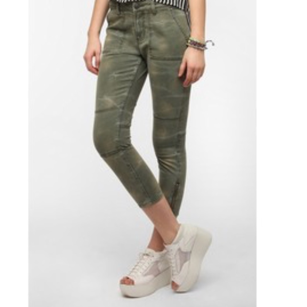Camo BDG pants